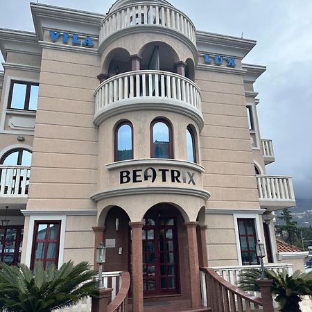 Beatrix Lux Hotel Budva Ngoại thất bức ảnh
