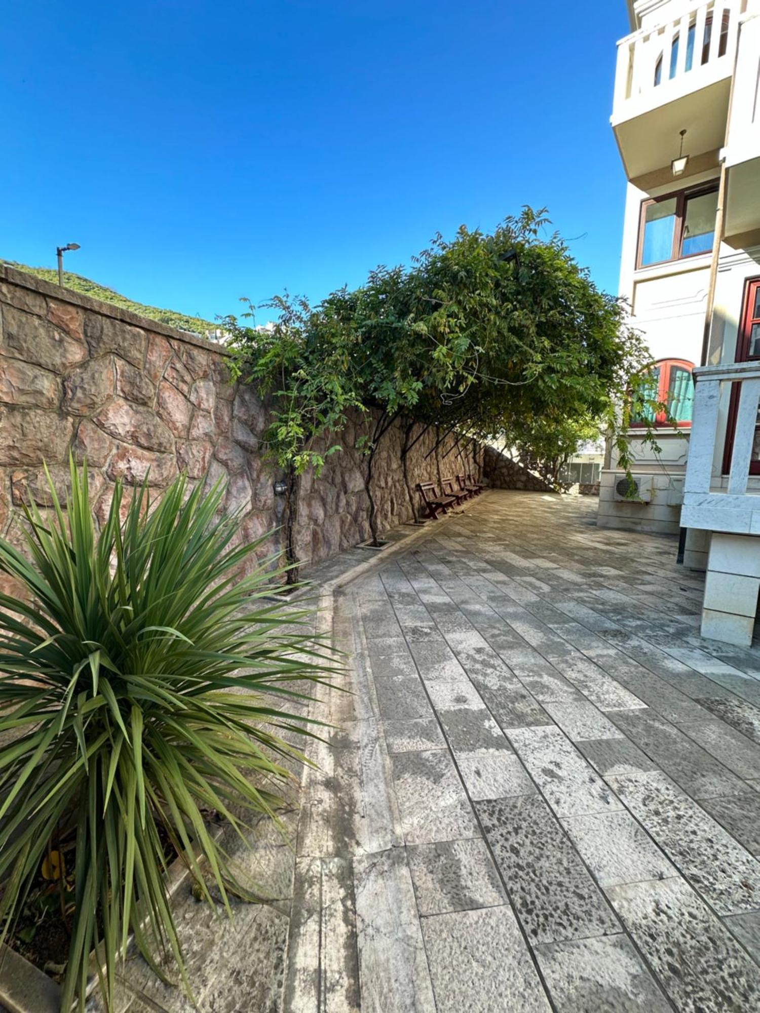 Beatrix Lux Hotel Budva Ngoại thất bức ảnh